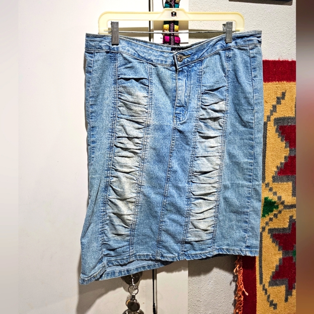 Vintage Wild Secret stretch denim skirt 11